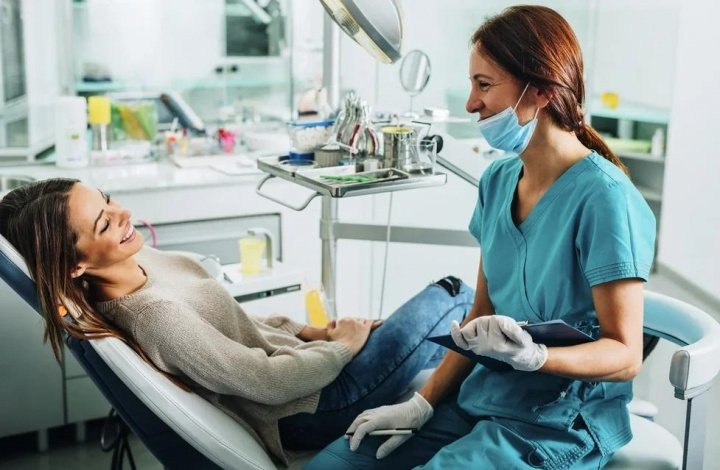 Три тенденции в имплантации зубов, которые изменили наше отношение – мнение эксперта 